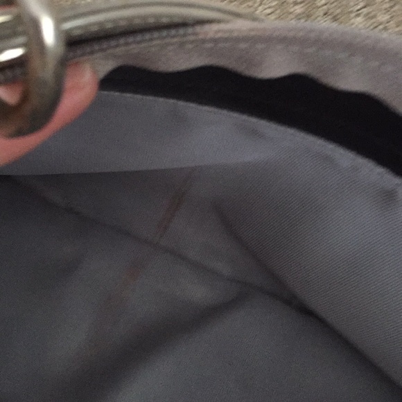 Beijo Purse w/ matching wallet - Picture 4 of 8